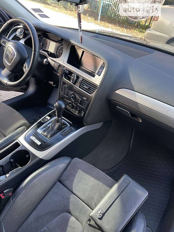 Универсал Audi A4 2008 в Волочиске