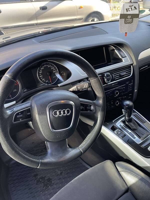 Универсал Audi A4 2008 в Волочиске
