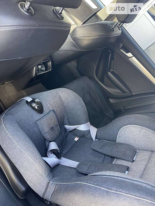 Универсал Audi A4 2008 в Волочиске