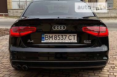 Седан Audi A4 2015 в 