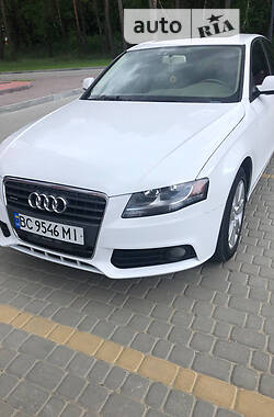 Седан Audi A4 2010 в Львове