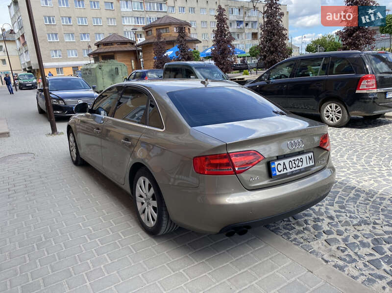 Седан Audi A4 2008 в Ирпене