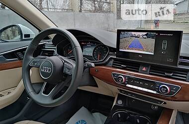 Седан Audi A4 2020 в Стрию