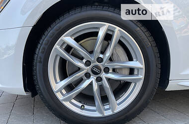 Седан Audi A4 2016 в Івано-Франківську