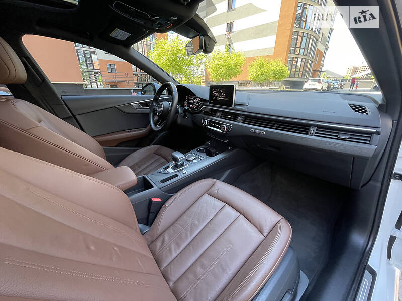 Седан Audi A4 2016 в Івано-Франківську