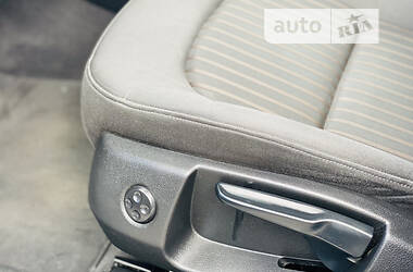 Седан Audi A4 2010 в 
