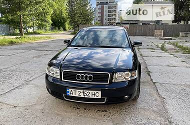 Седан Audi A4 2004 в 