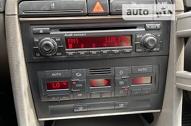 Седан Audi A4 2004 в 