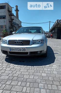 Седан Audi A4 2001 в Доброполье