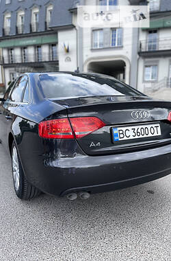 Седан Audi A4 2010 в Львові