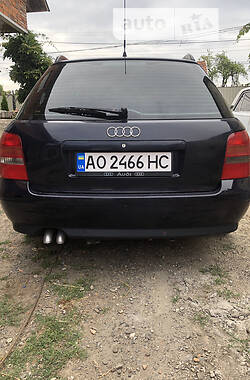 Универсал Audi A4 1999 в Хусте