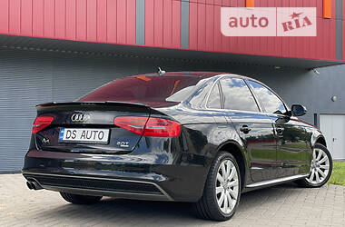 Седан Audi A4 2014 в 