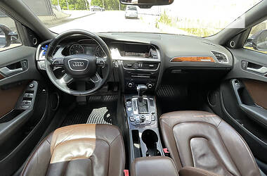 Седан Audi A4 2014 в 