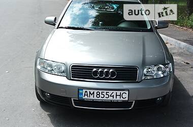 Седан Audi A4 2002 в Новограде-Волынском
