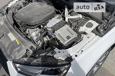 Седан Audi A4 2019 в 
