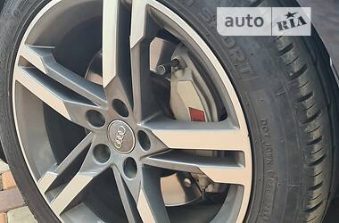 Седан Audi A4 2016 в 