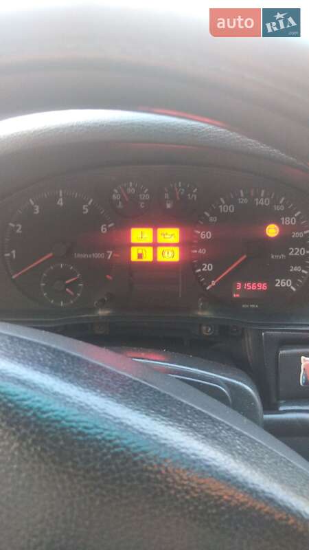 Седан Audi A4 1997 в Одессе