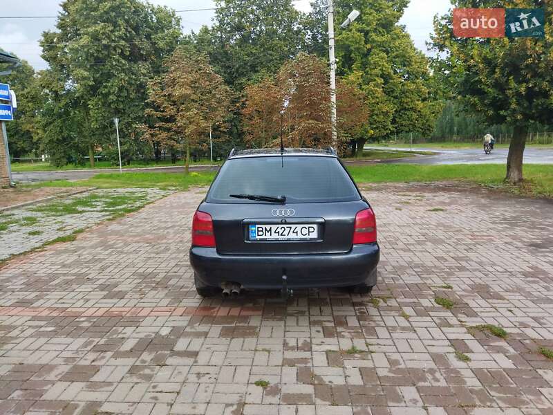 Универсал Audi A4 1997 в Глухове