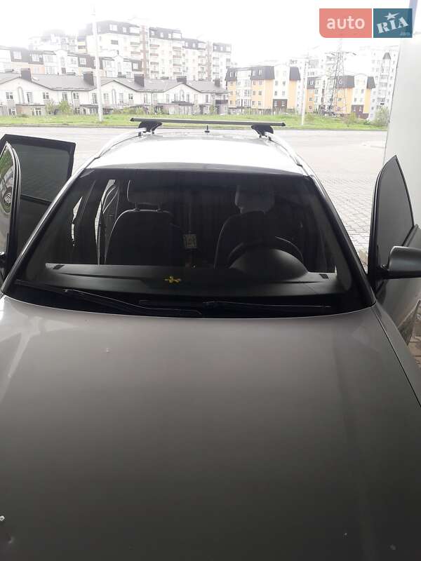 Універсал Audi A4 2002 в Хмельницькому фото 13 Універсал Audi A4 2002 в Хмельницькому