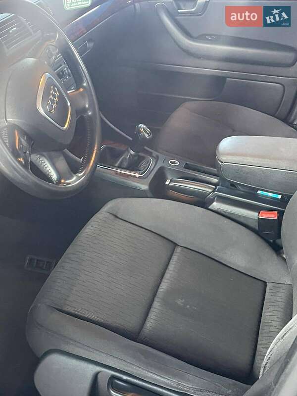 Универсал Audi A4 2006 в Первомайске