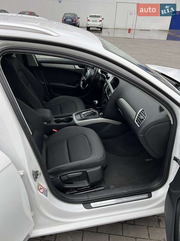 Универсал Audi A4 2011 в Одессе