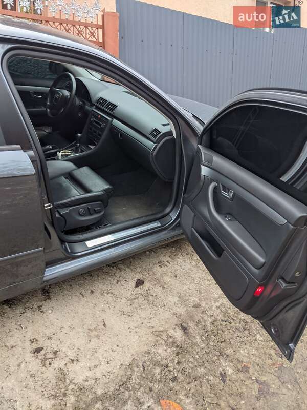 Седан Audi A4 2005 в Чернівцях