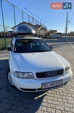 Универсал Audi A4 1997 в Львове