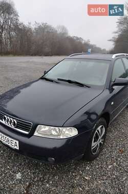 Универсал Audi A4 2000 в Збараже