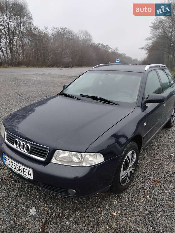 Универсал Audi A4 2000 в Збараже
