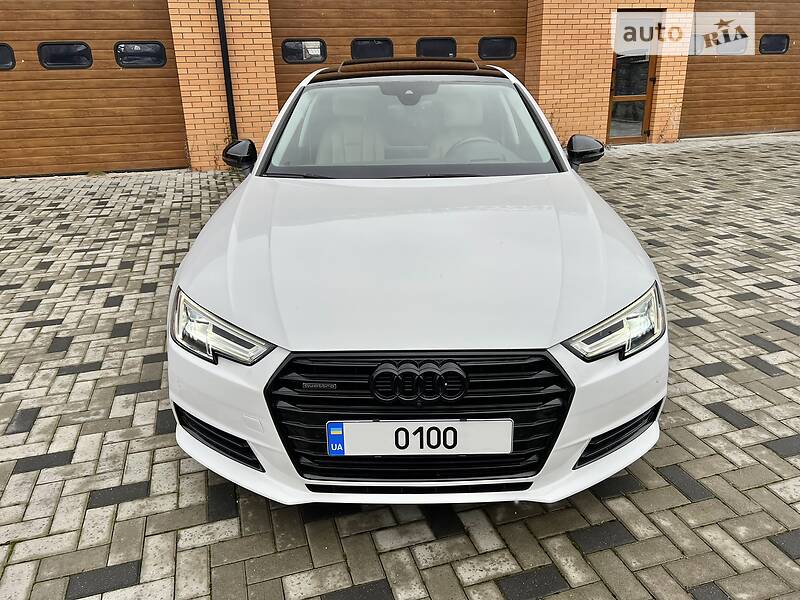 Седан Audi A4 2017 в Рівному