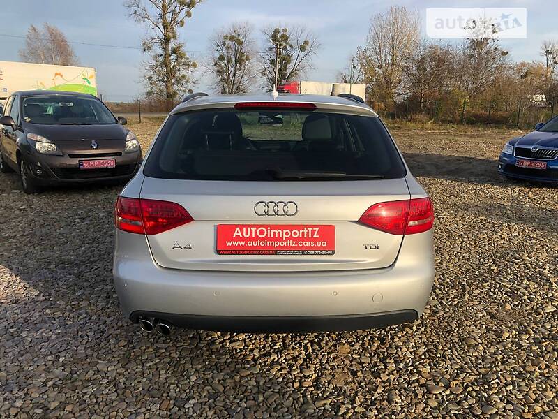 Универсал Audi A4 2011 в Львове