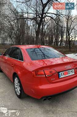 Седан Audi A4 2012 в 