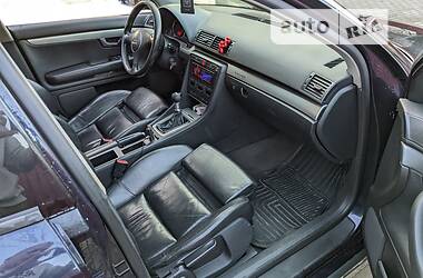 Седан Audi A4 2002 в Рахове