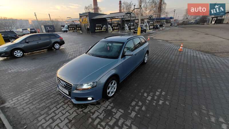 Универсал Audi A4 2009 в Черновцах