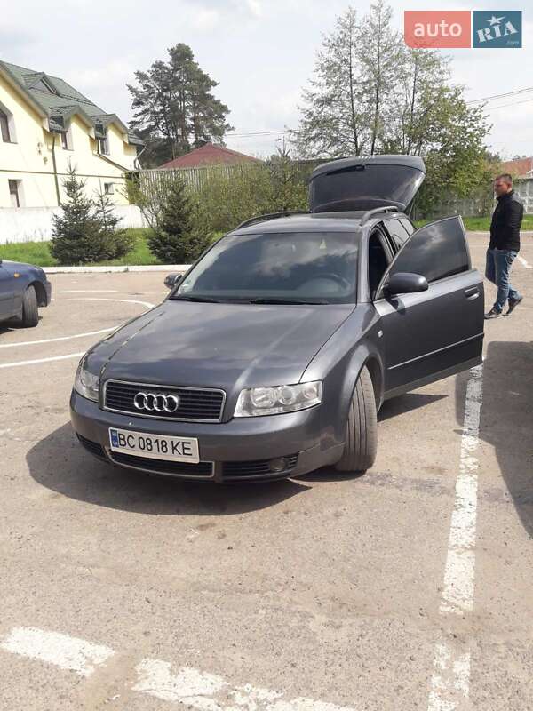 Универсал Audi A4 2002 в Львове