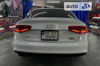 Седан Audi A4 2015 в 
