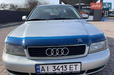 Седан Audi A4 1996 в Переяславе