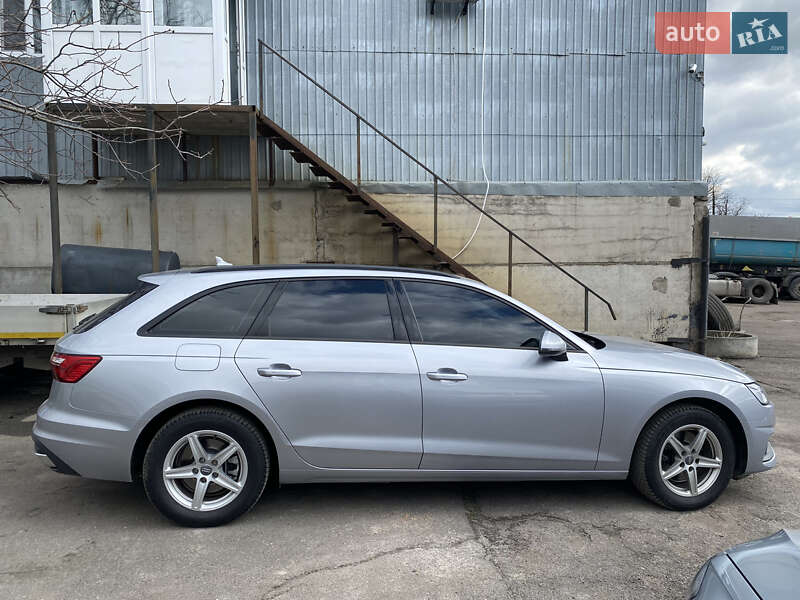 Универсал Audi A4 2020 в Виннице фото 38 Универсал Audi A4 2020 в Виннице