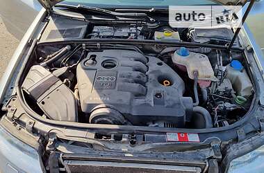 Седан Audi A4 2004 в Ивано-Франковске