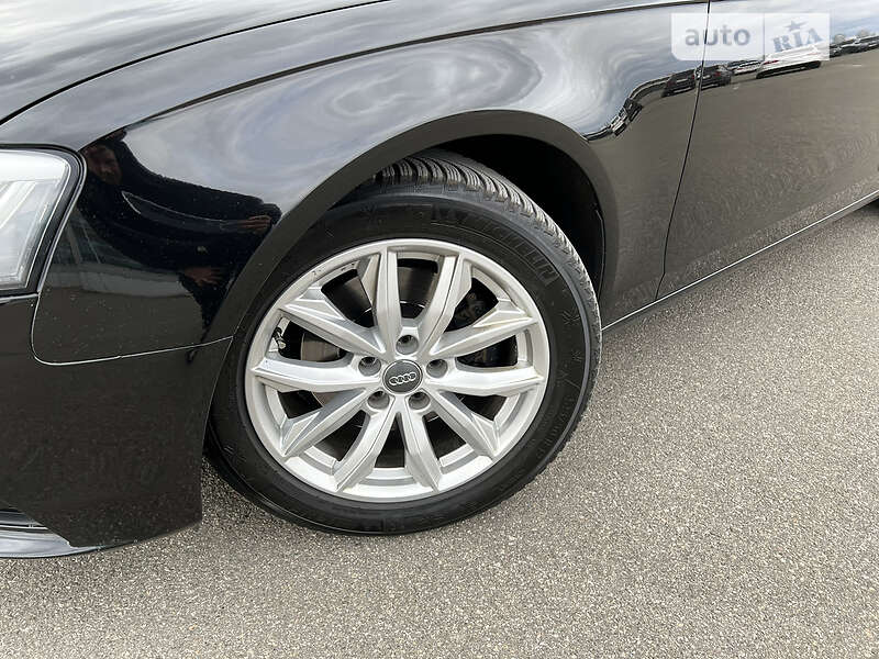 Универсал Audi A4 2014 в Киеве