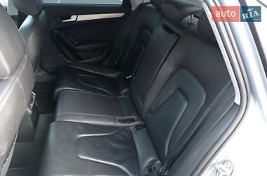 Седан Audi A4 2014 в Киеве