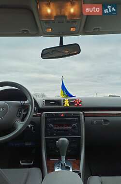 Седан Audi A4 2001 в Житомирі