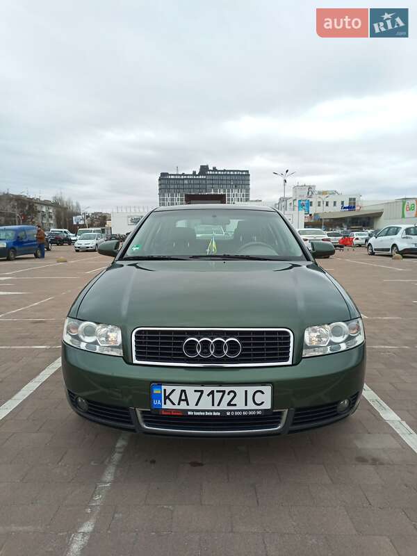 Седан Audi A4 2001 в Житомирі