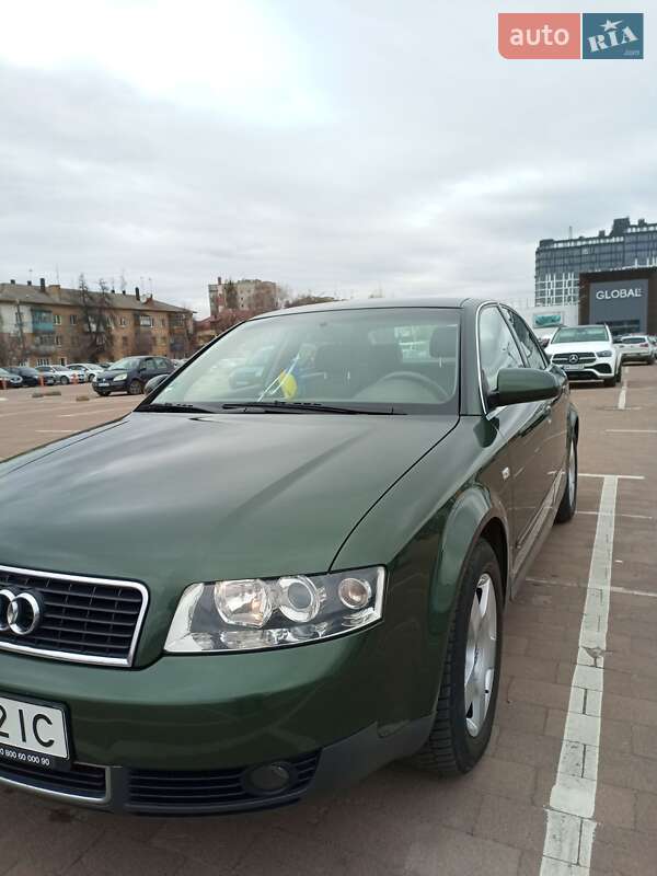 Седан Audi A4 2001 в Житомирі