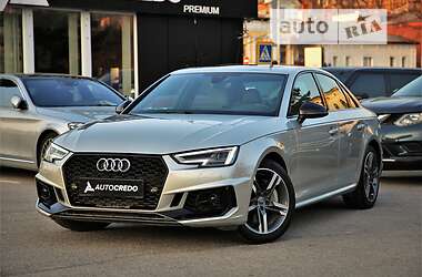 Седан Audi A4 2016 в 