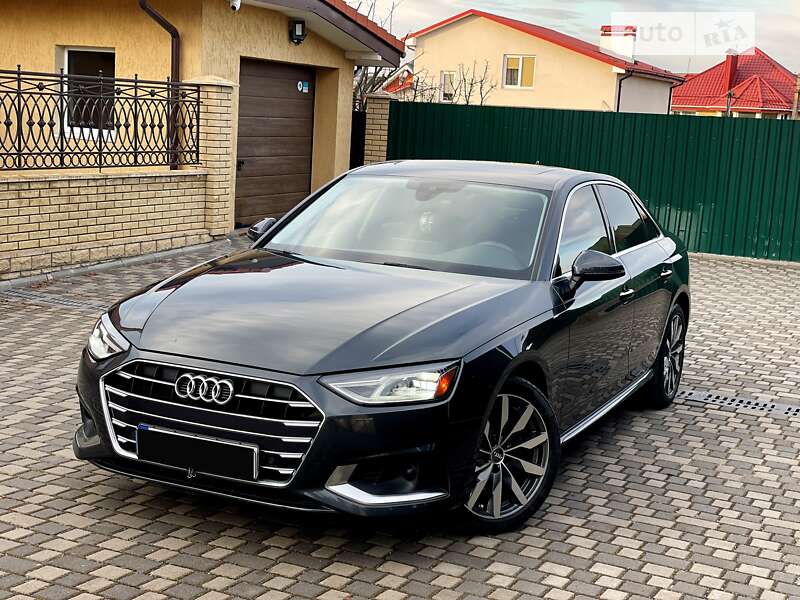 Седан Audi A4 2019 в Хмельницькому