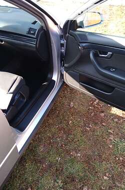 Универсал Audi A4 2002 в 