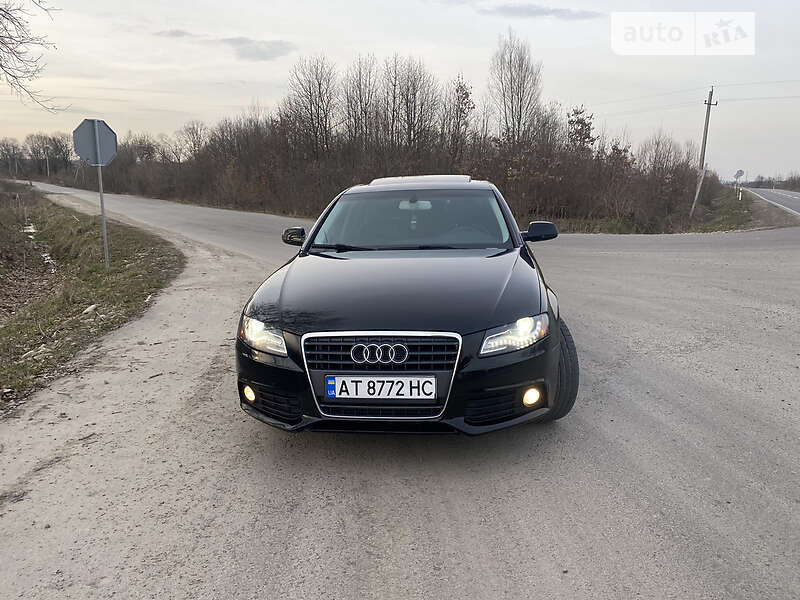 Седан Audi A4 2011 в Богородчанах
