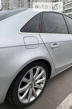 Седан Audi A4 2012 в Києві