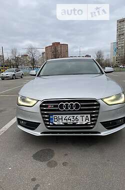 Седан Audi A4 2012 в Києві